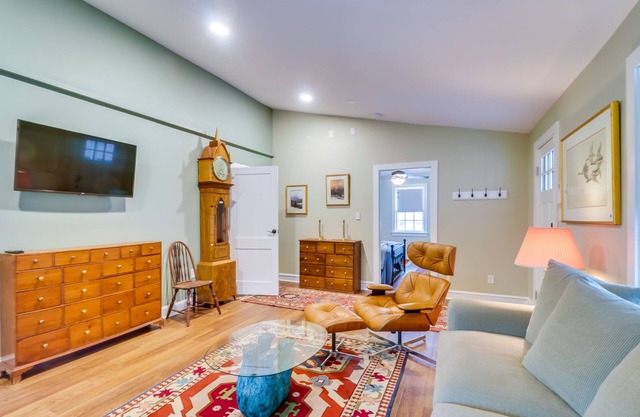 Orange Cottage w/Hiking Access: 1 Mi to Lake Anna
