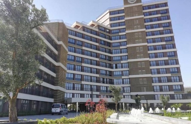 Orbit - Modern 2BR Apt w/ Terrace View & Parking