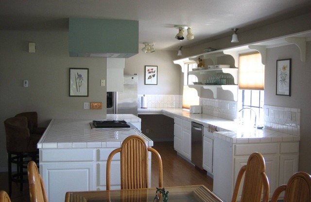 Our cozy guest house is great for families & golf!