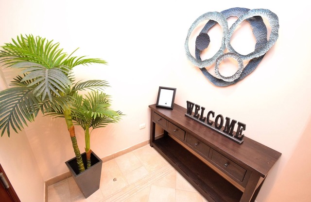 Our Home is your Home (Nuestra Casa es tu Casa)