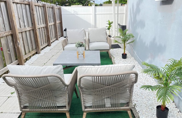 Our studio is a fantastic place to stay! It features a modern and cozy design.