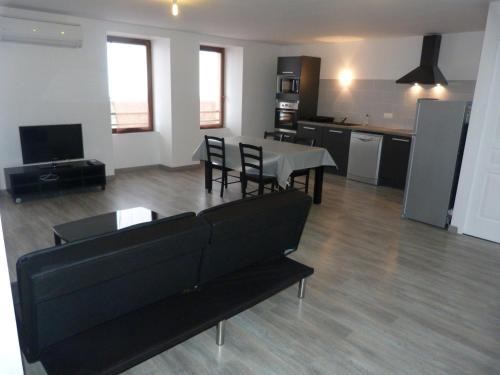 Oustal haut