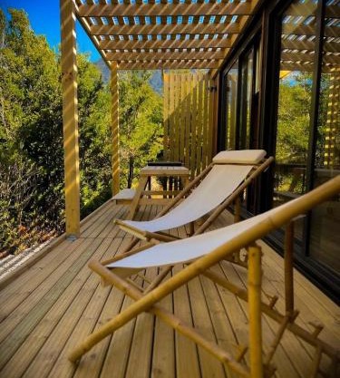 OUTSCAPE l Espectacular Cabaña en Lago Chapo