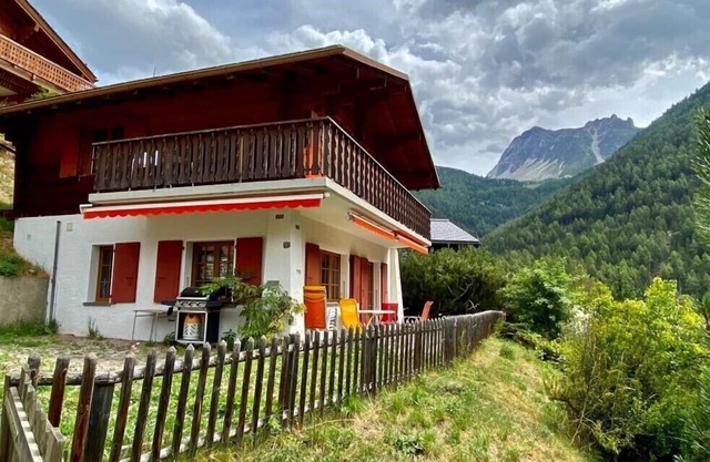 Outside : Chalet for 6 persons near the funicular of St-Luc, terrace with garden furniture and barbe
