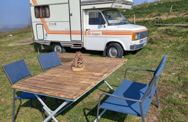 Overnight stay in a vintage camper