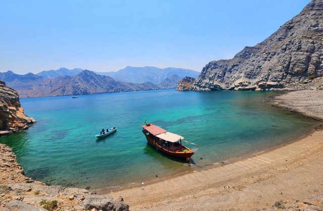 Overnight Camping at Dhow with Dolphin Watching, Snorkeling Telegraph Island