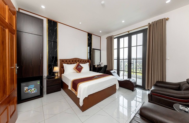 OYO 1238 Bao Son Hotel