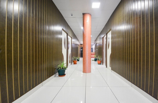 OYO 16515 Hotel Bombay Residency