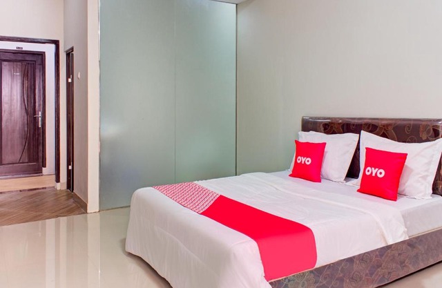 OYO 3394 Apm Residence Syariah