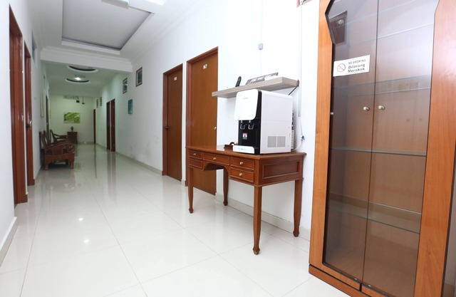 OYO 89435 Nusantara Group Hotel