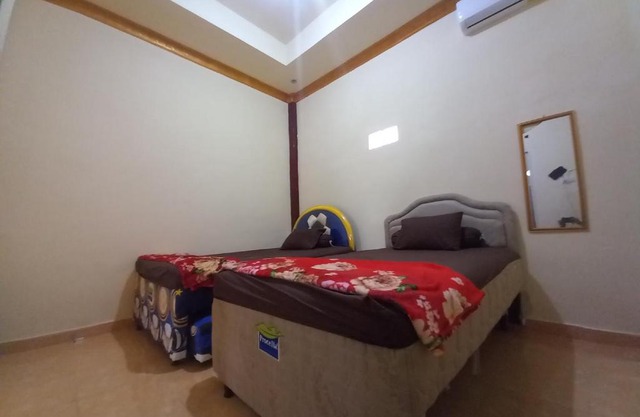 OYO 90731 E-kreasi Home