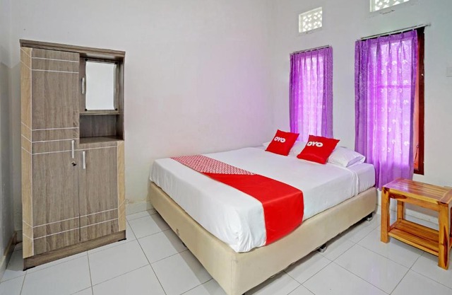 OYO 90860 Tunjung Sari 8