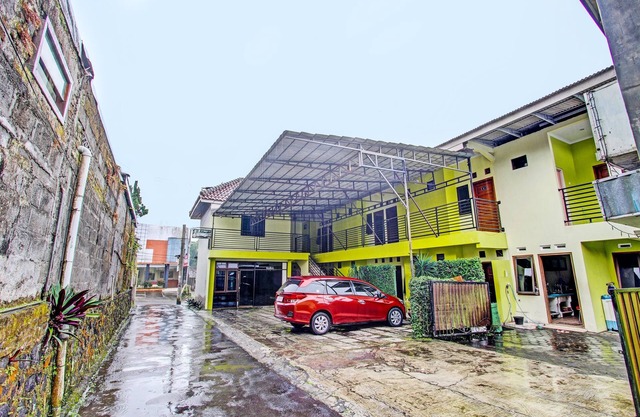 OYO 92200 Kalegan 1 Guesthouse