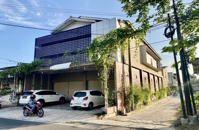 OYO 93838 Delia Inn Syariah
