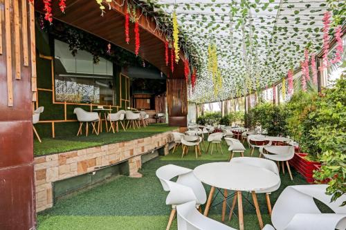 OYO Salt House