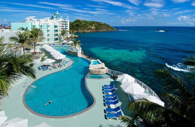 Oyster Bay Beach Resort at Dawn Beach