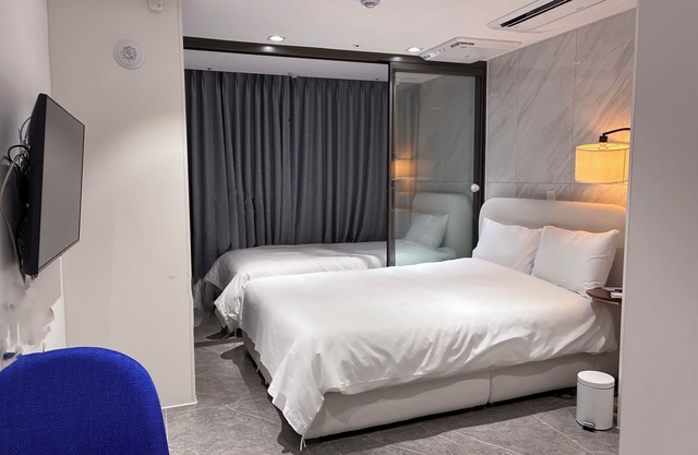 P Fully Furnished Studio in Seocho/Gangnam – 5min to Subway