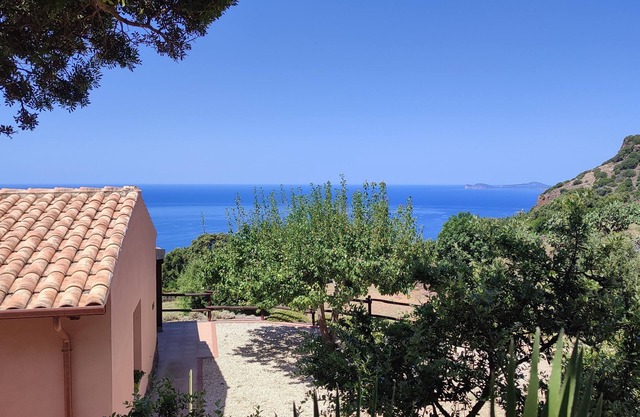 PalaEntòne - Small paradise, Relax, nature, sea view and wonderful sunsets