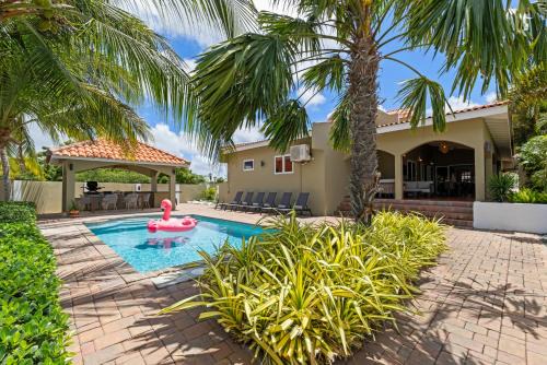 Palm villa Curaçao - Luxe, kindvriendelijk & zwembad