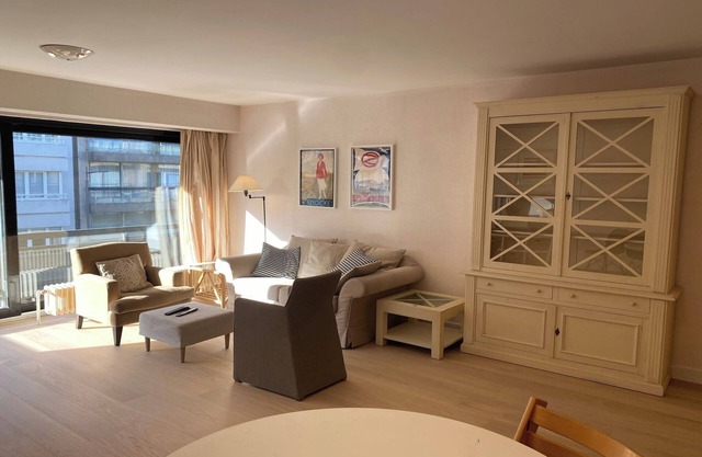 Panoramic Beachfront Bliss