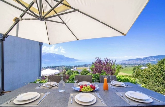 Panoramic Holiday Villa in Montreux