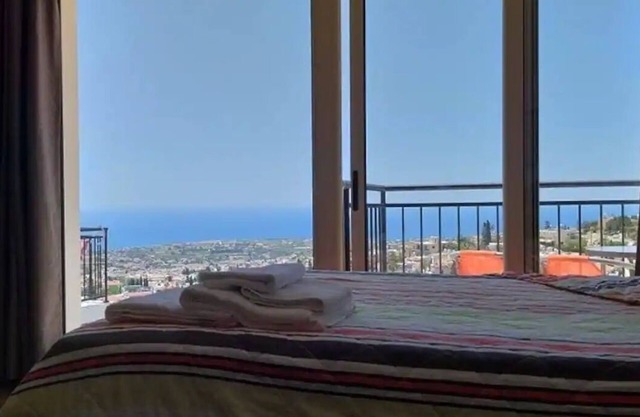 Panoramic Holidays - Standard 71 - Apt with a Large PANORAMIC WINDOW - Sea View