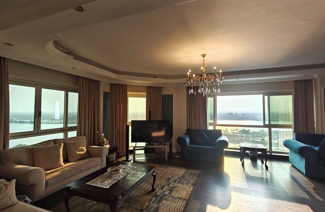 Panoramic Nile View home in Cairo, Maadi.