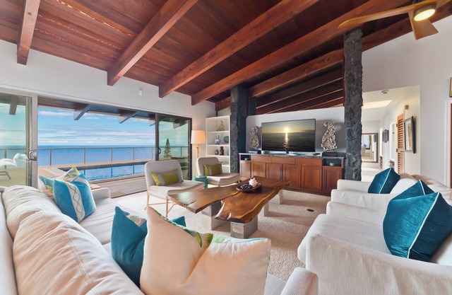 Panoramic Ocean Views With Private Saltwater Pool