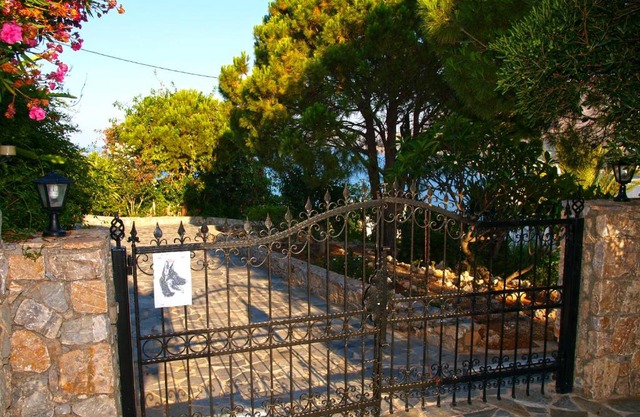 Panoramic Seaview Holiday House