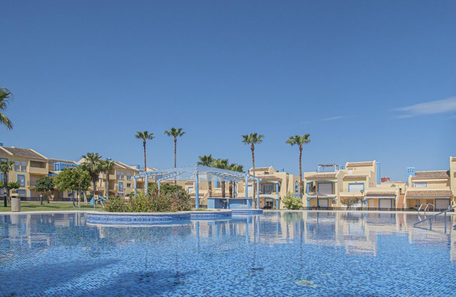 PARADISE Apartment. Fantastic terrace. Communal swimming pool. WIFI and beach.