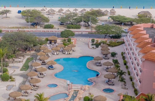 Paradise Beach Villas at Eagle Beach