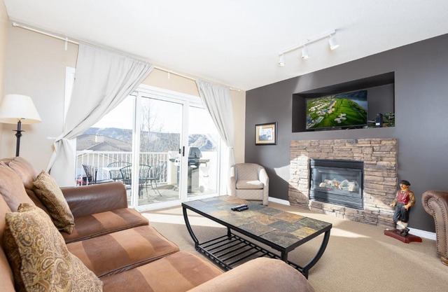 Paradise Canyon Golf Resort - Luxury Villa 407