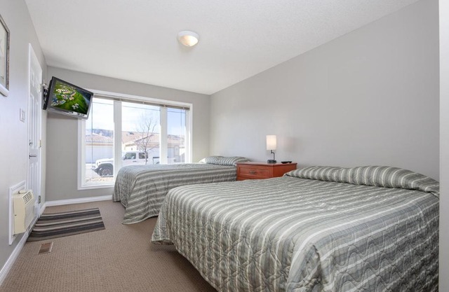 Paradise Canyon Golf Resort - Luxury Condo M401
