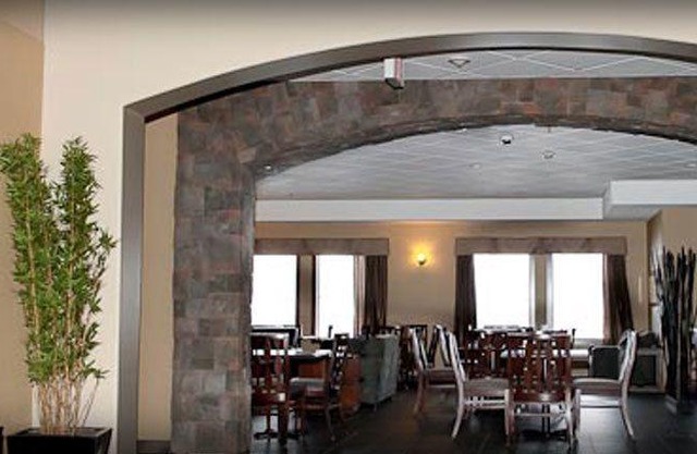 Paradise Inn & Suites Valleyview