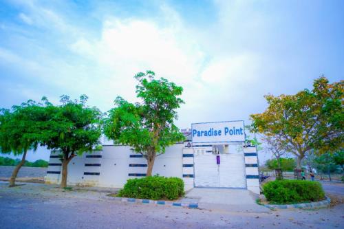 Paradise Point Farm House