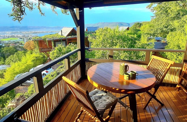 Paradise Private Alto-Zen - eco, ambiance, superb views, pure magic.