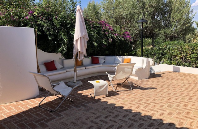 Parghelia beautiful cottage by the sea