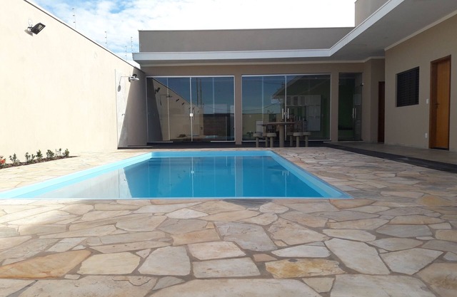 PARIS SEASON HOUSE - WI-FI - AIR CONDITIONING - 8 MINUTES FROM THE PARKS