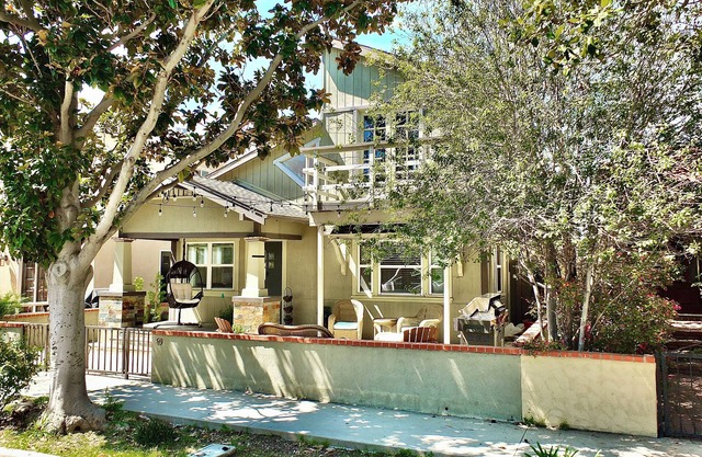 Park Avenue Beach Paradise – Chic & Secluded 4 BDR