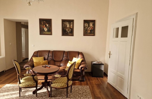 Park Suite, garden side - Palais Kneissl