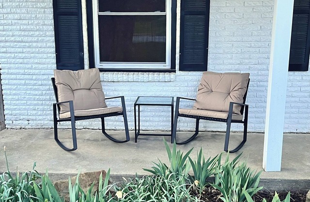 Parkside home close to campus - 2 BD 2 BA