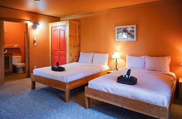 Parson Cabins - Emerald Chalet