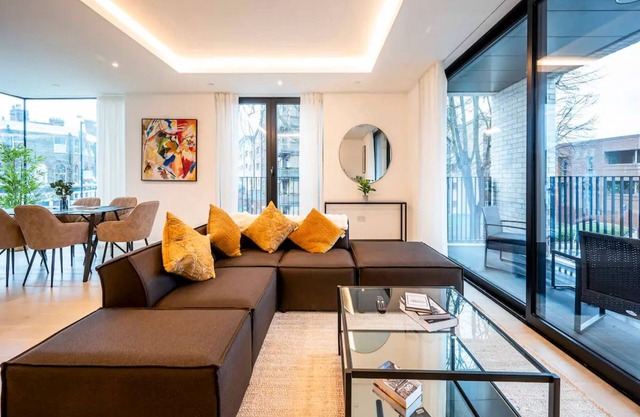 Pass the Keys | Blend of Luxury and Elegance in the Heart of London