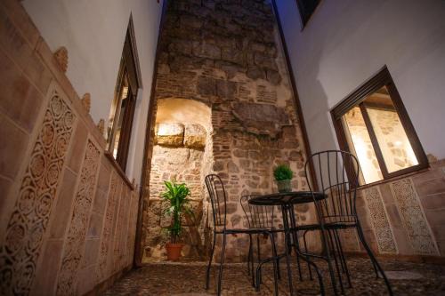 Patio muralla romana ¡Sé parte de la historia!