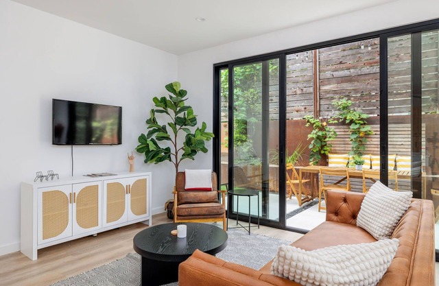 Patio, Walk to restaurants - The Wilson by Portoro