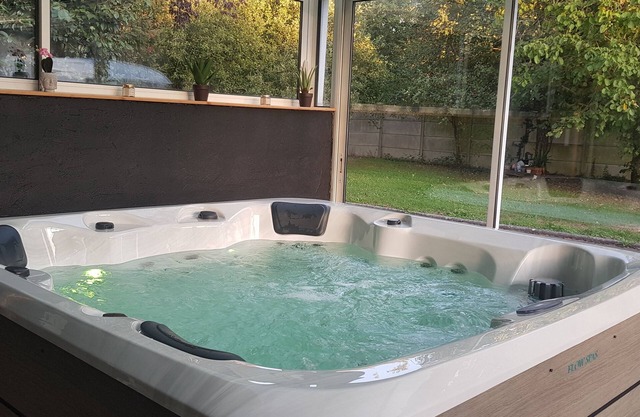 Peaceful house with garden, terrace, Jacuzzi