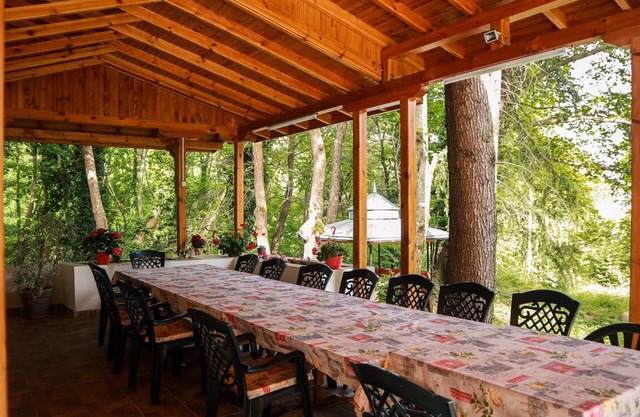 Peaceful and tranquil Bungalow retreat in Kamena village near nature
