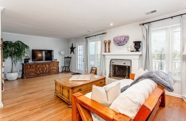Peaceful/Braves Stadium/Near I-75/Grt WIFI/Sleeps 6