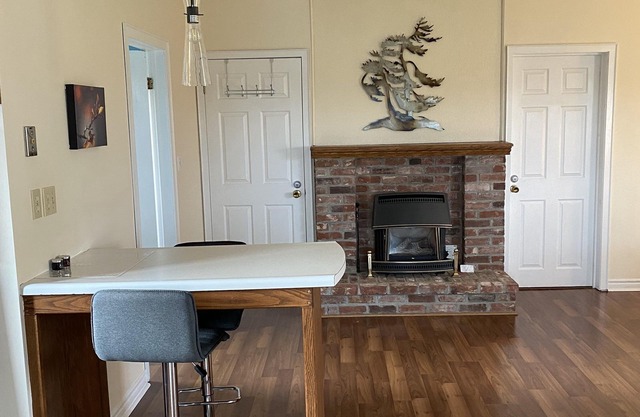 Peaceful country studio apartment.