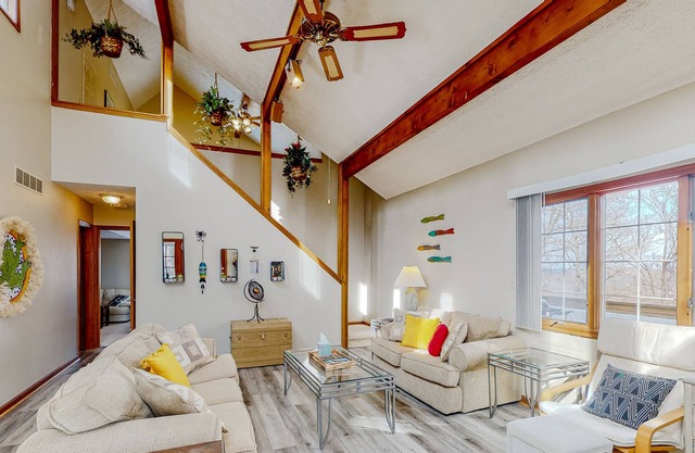 Peaceful home with a game room, deck, washer/dryer & fireplace